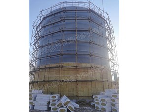 山西大同项目5000m?焊接罐组装中